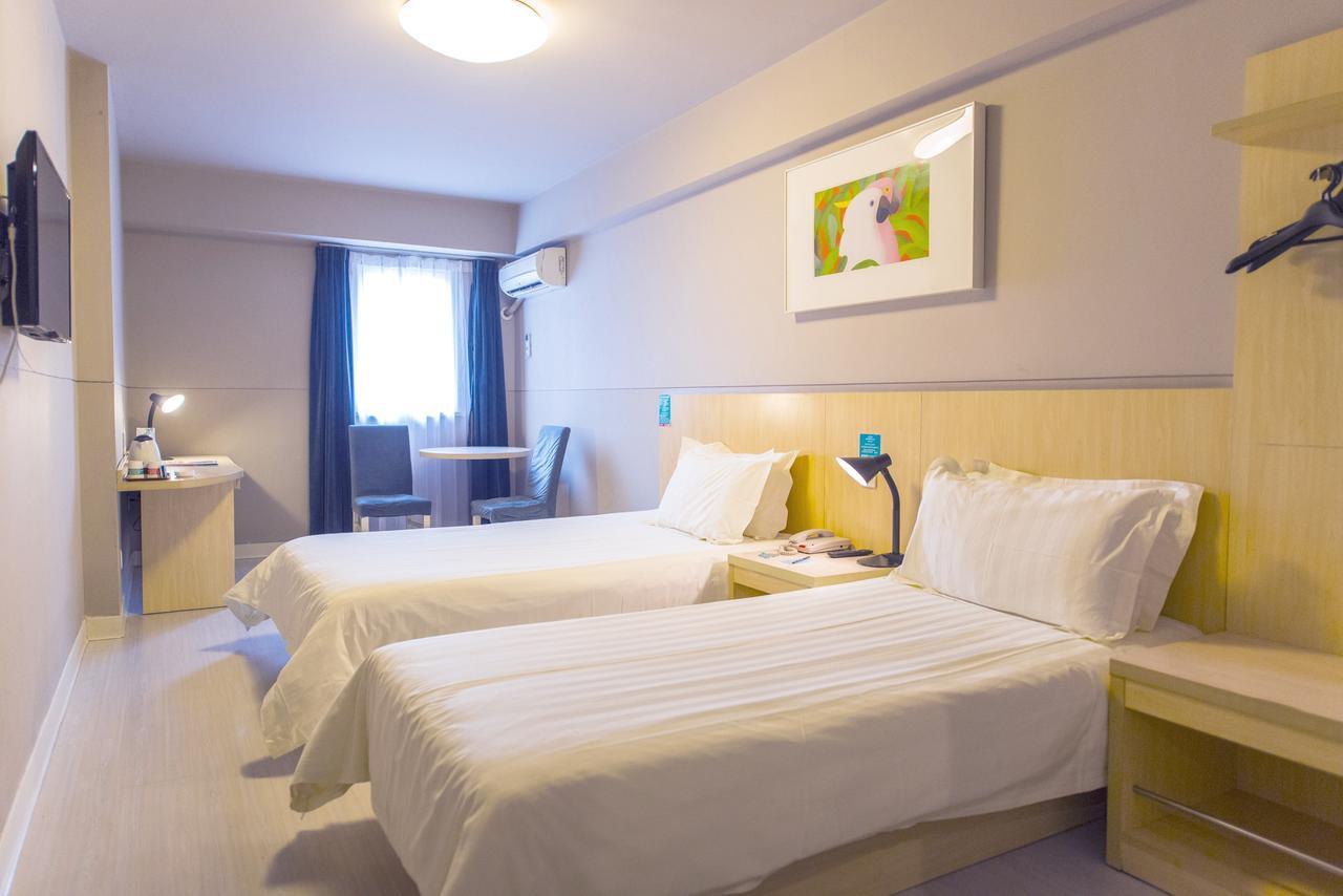 Jinjiang Inn Chengdu Chunxi Road Taiguli Hotel المظهر الخارجي الصورة