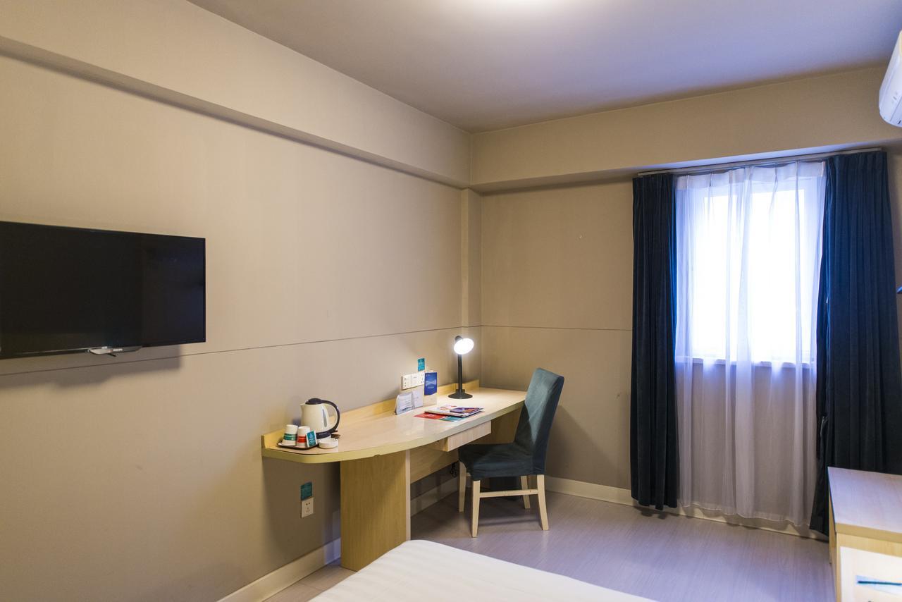 Jinjiang Inn Chengdu Chunxi Road Taiguli Hotel المظهر الخارجي الصورة