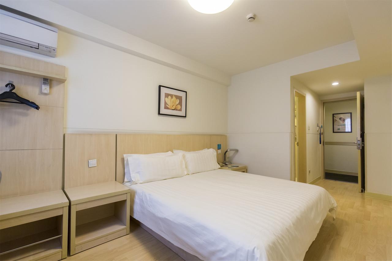Jinjiang Inn Chengdu Chunxi Road Taiguli Hotel المظهر الخارجي الصورة